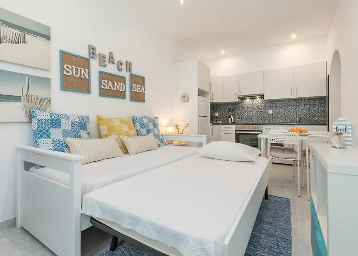 Aquazul Flat - Da Rocha Daire